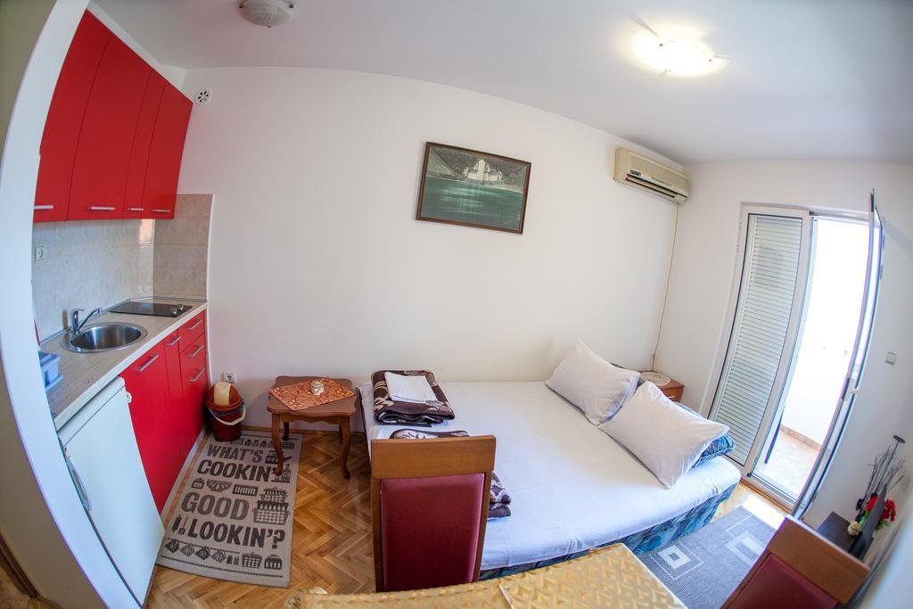 City Apartments Gosposhtina Budva Eksteriør bilde