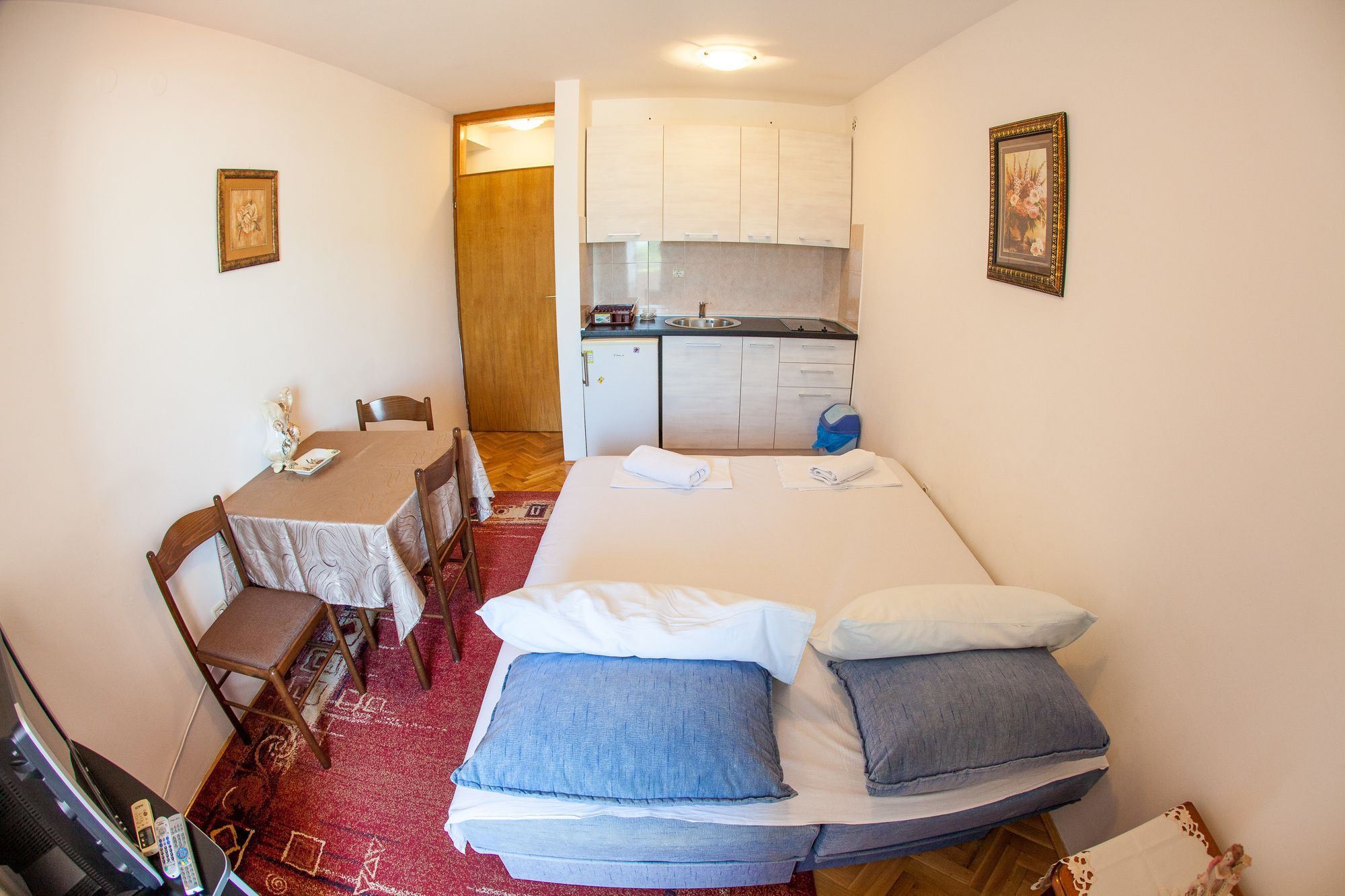 City Apartments Gosposhtina Budva Eksteriør bilde