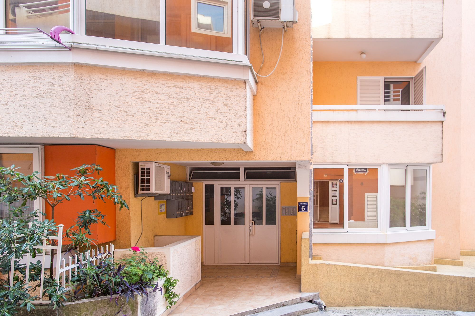 City Apartments Gosposhtina Budva Eksteriør bilde