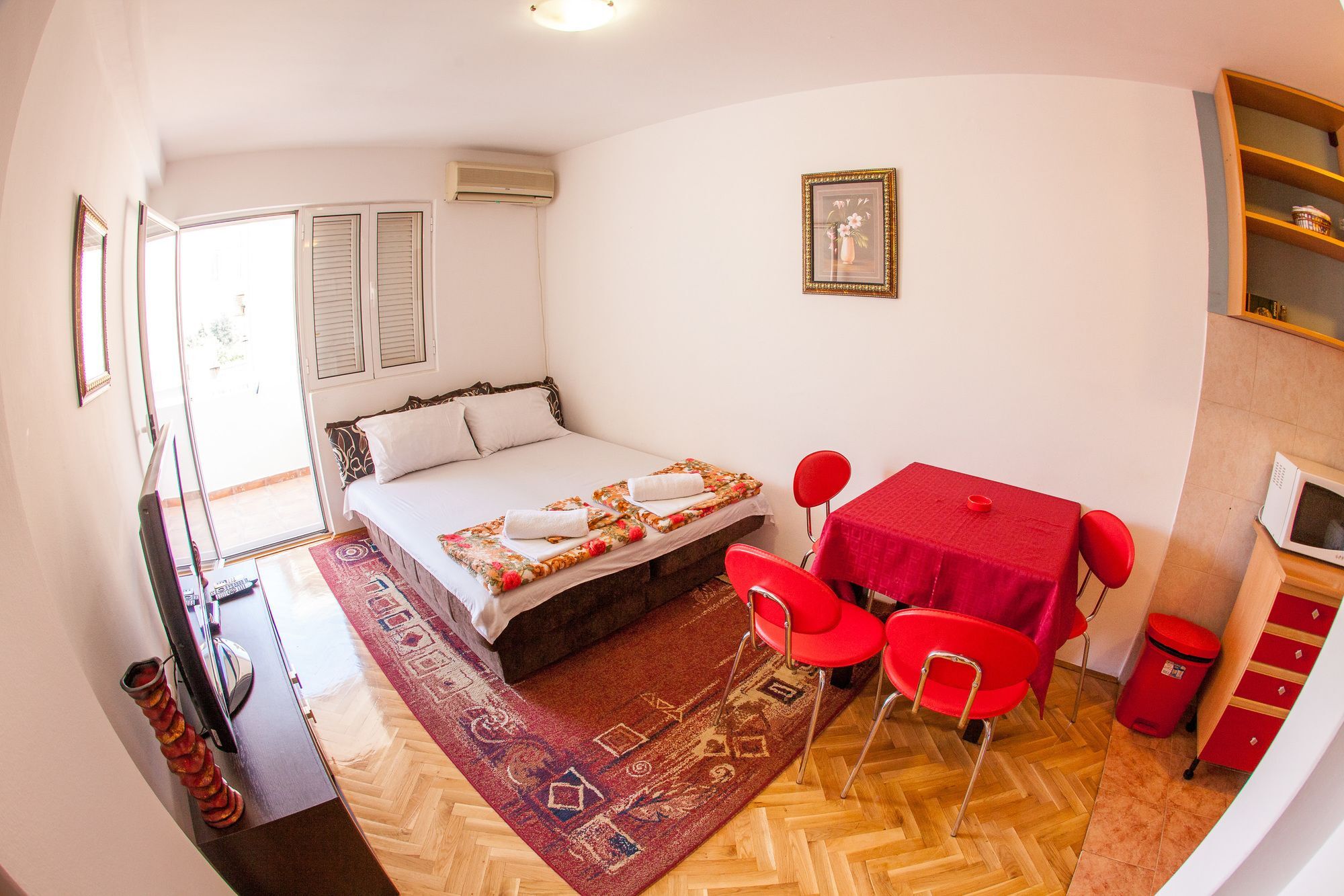 City Apartments Gosposhtina Budva Eksteriør bilde